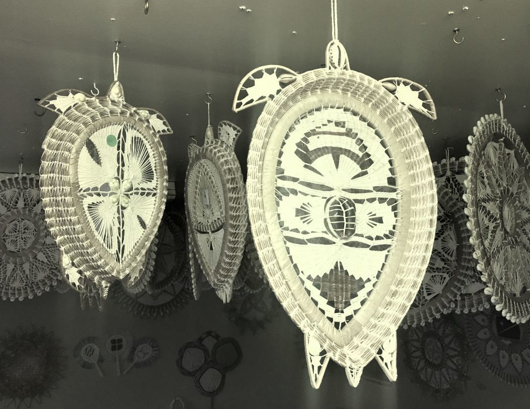 Fiji Tote (by Aaron John)