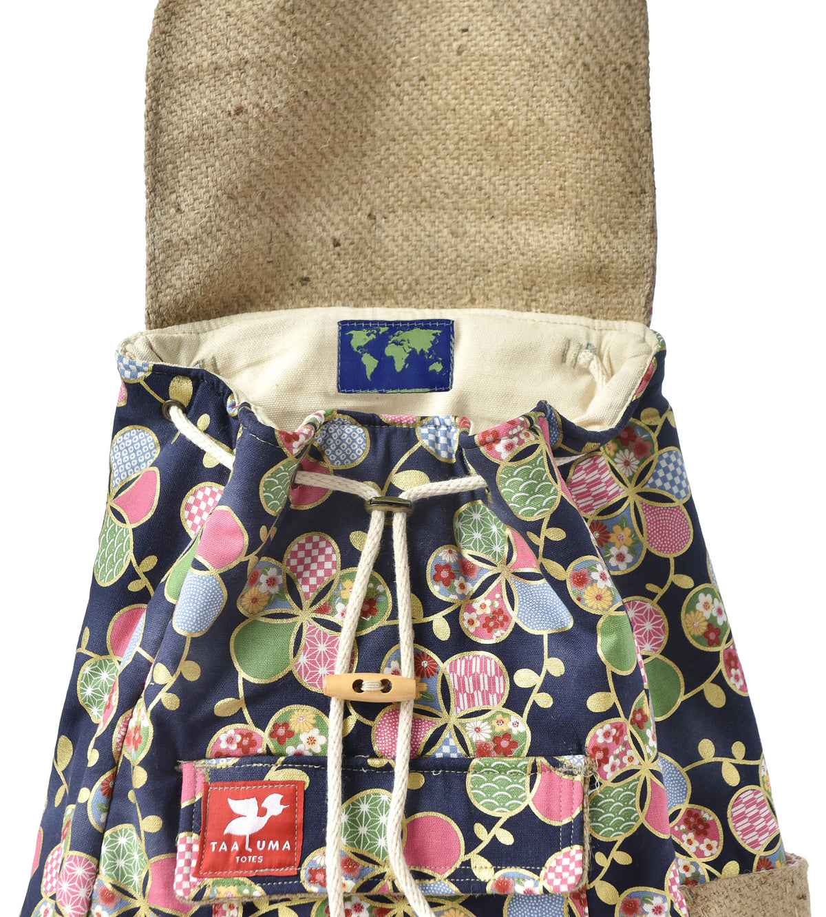 Taiwan Tote (by Janine Queenin)